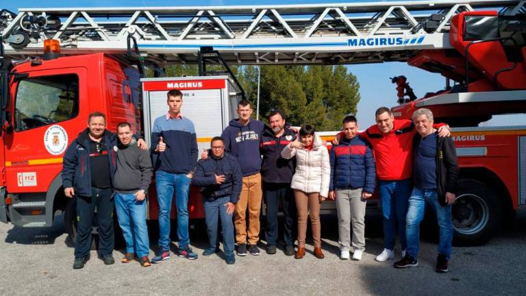 Visita muy especial al Parque de Bomberos Visita muy especial al Parque de Bomberos