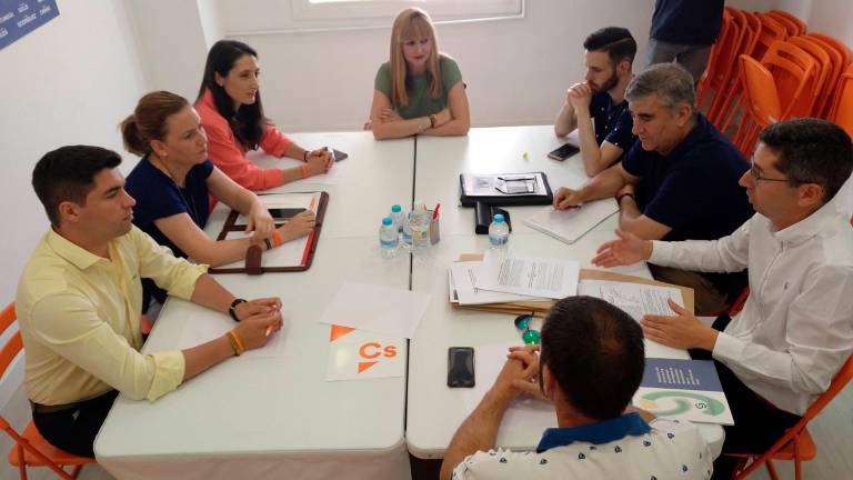 PP y Cs llevarán al Congreso un paquete de medidas para el tren PP y Cs llevarán al Congreso un paquete de medidas para el tren