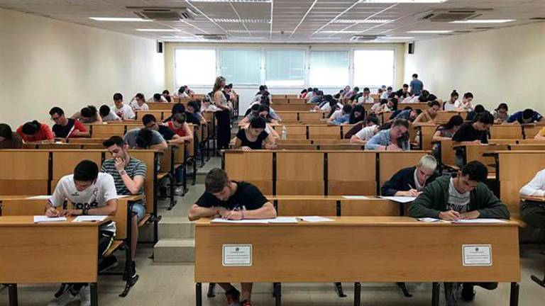 Un 94,3% de estudiantes superan la Selectividad en la convocatoria de junio Un 94,3% de estudiantes superan la Selectividad en la convocatoria de junio