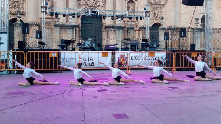 Música y baile en Santa María