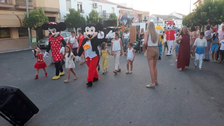 Tradición y diversión en el primer día de fiesta Tradición y diversión en el primer día de fiesta