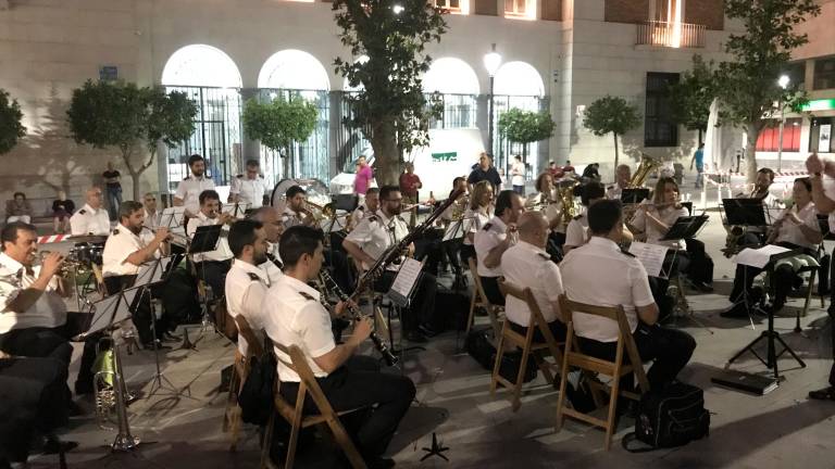 El alzhéimer celebra su día grande con un concierto El alzhéimer celebra su día grande con un concierto