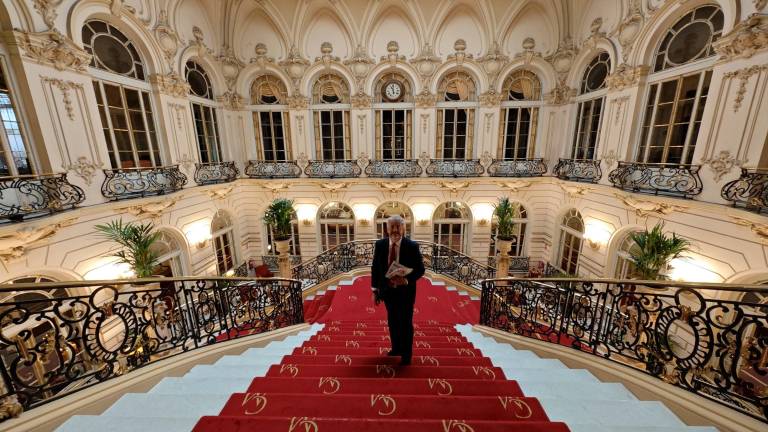 Juan Espejo, en el Real Casino de Madrid: “El futuro del Periodismo es volver a los orígenes, la crónica y el análisis; ya no somos periodistas de noticias” Juan Espejo, en el Real Casino de Madrid: “El futuro del Periodismo es volver a los orígenes, la crónica y el análisis; ya no somos periodistas de noticias”