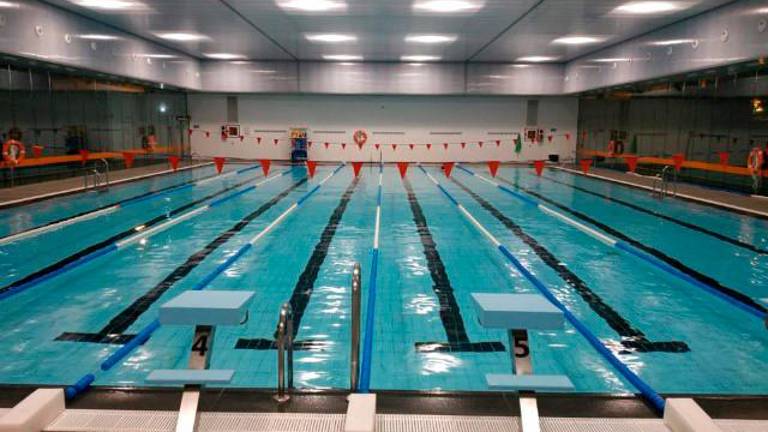 La piscina cubierta incrementa en 2.277 su número de usuarios La piscina cubierta incrementa en 2.277 su número de usuarios
