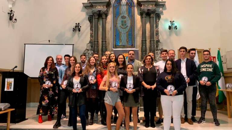 Reconocimiento a la excelencia académica Reconocimiento a la excelencia académica