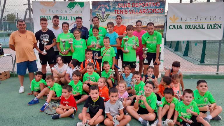 Las jóvenes promesas del tenis se citan en Villargordo Las jóvenes promesas del tenis se citan en Villargordo