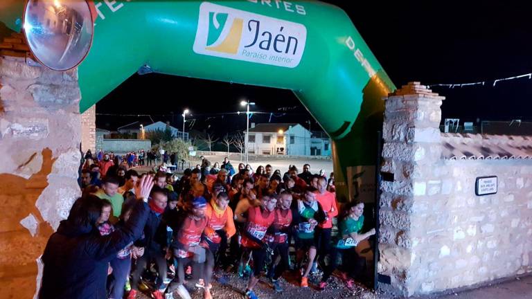 Deporte a la luz de la hoguera en Canena Deporte a la luz de la hoguera en Canena