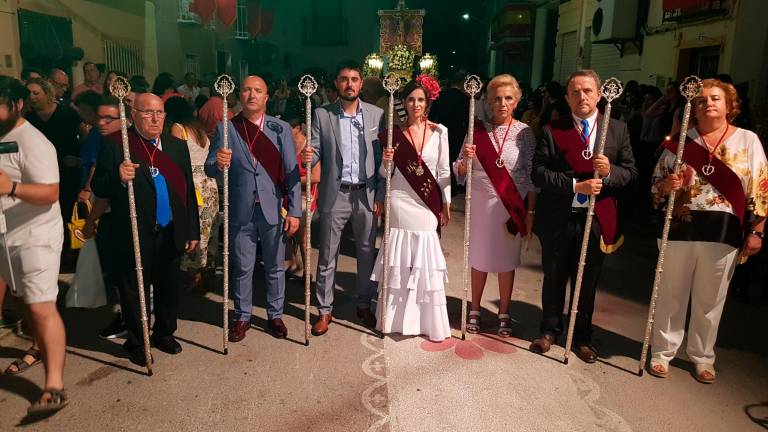 Todo un pueblo con su Señor Todo un pueblo con su Señor