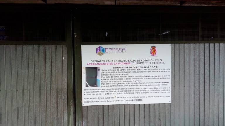 Aclaran que en el aparcamiento se paga por el tiempo de uso Aclaran que en el aparcamiento se paga por el tiempo de uso