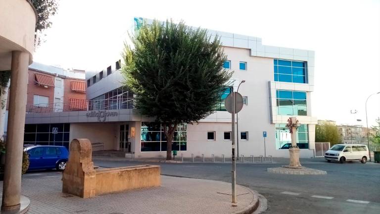Destitución del jefe de Negociado de Juventud Destitución del jefe de Negociado de Juventud