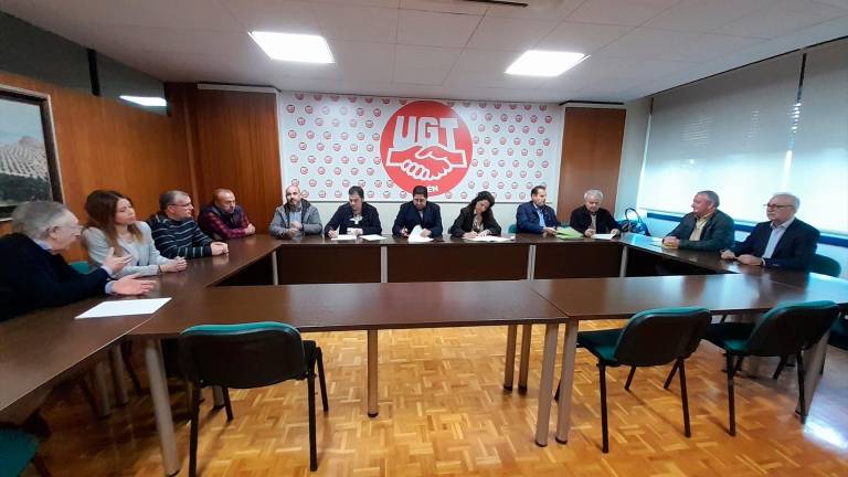 La Junta valora “el esfuerzo y el diálogo social” en el aumento salarial del sector del aceite y derivados en Jaén La Junta valora “el esfuerzo y el diálogo social” en el aumento salarial del sector del aceite y derivados en Jaén