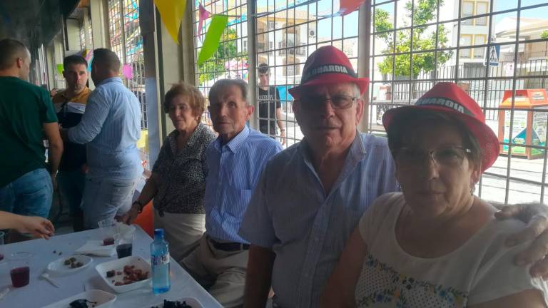 Cariño hacia la Divina Pastora Cariño hacia la Divina Pastora