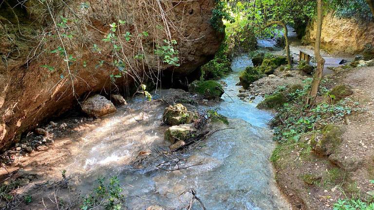 Descubre la belleza del paraje de Las Chorreras, en Valdepeñas de Jaén