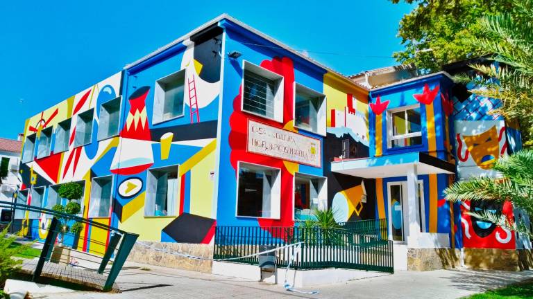 La Casa de la Cultura de Alcaudete cambia su imagen La Casa de la Cultura de Alcaudete cambia su imagen