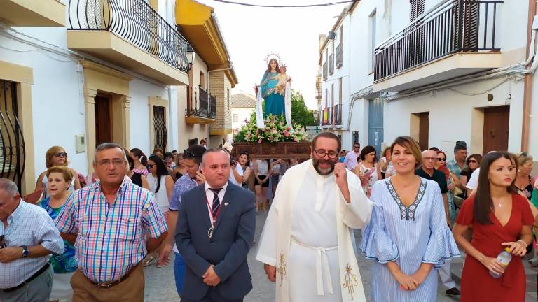 El pueblo se echa a la calle El pueblo se echa a la calle