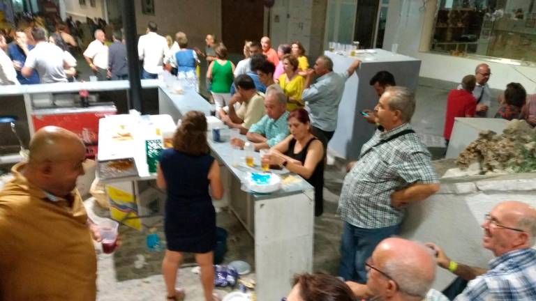 Una jornada de convivencia Una jornada de convivencia