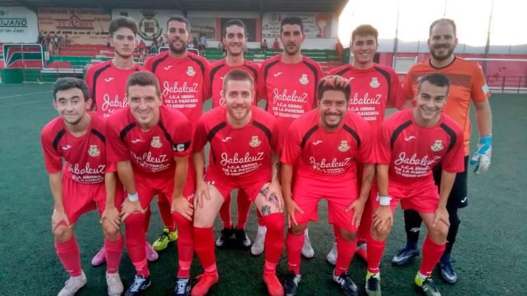 Los Villares brilla con su triunfo ante el Fuensanta Los Villares brilla con su triunfo ante el Fuensanta