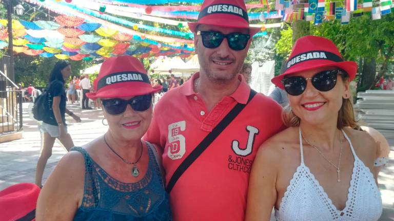 Con muchas ganas de feria Con muchas ganas de feria