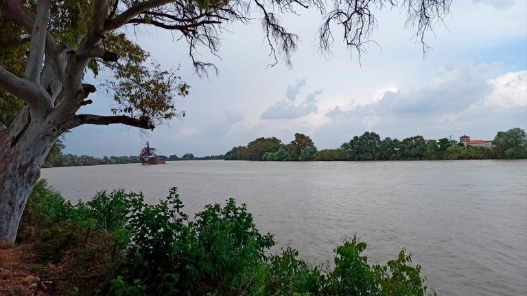 Investigan la muerte de un hombre tras hallar su cuerpo en el Guadalquivir Investigan la muerte de un hombre tras hallar su cuerpo en el Guadalquivir