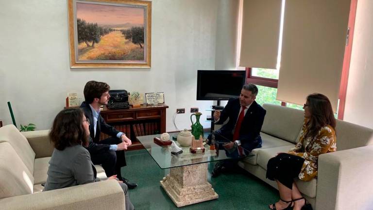 Reunión con Antonio Sutil para impulsar proyectos Reunión con Antonio Sutil para impulsar proyectos