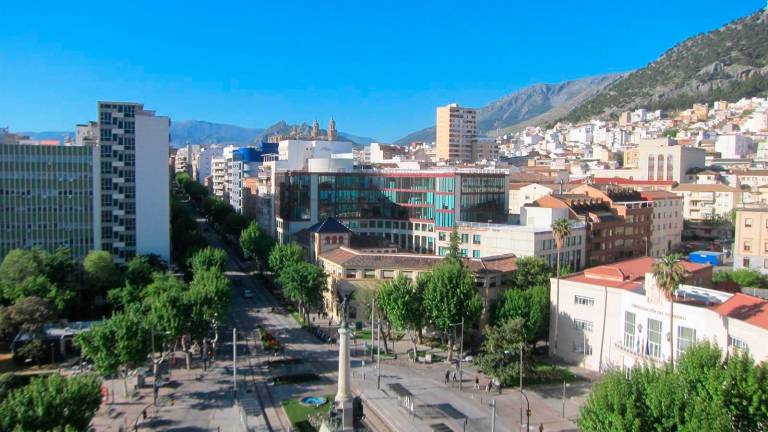 Uno de cada tres contratos perdidos en la ciudad por la covid-19 Uno de cada tres contratos perdidos en la ciudad por la covid-19