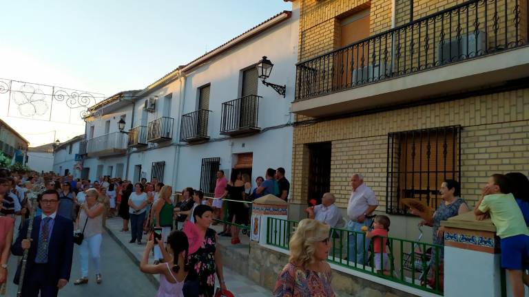 El pueblo se echa a la calle El pueblo se echa a la calle