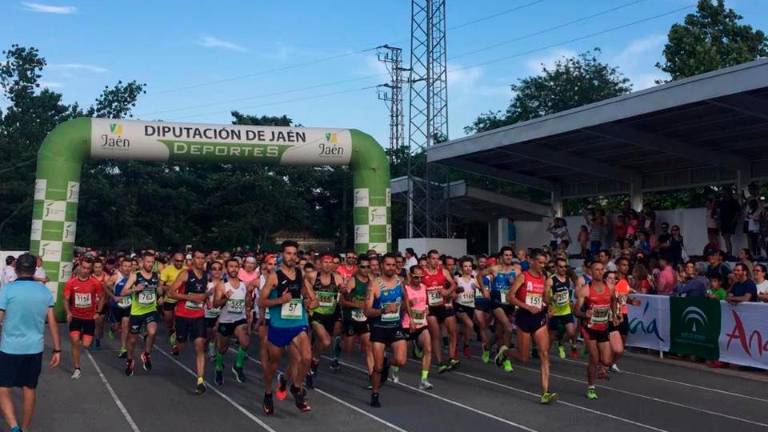 Agustín Expósito y Ana Vegilla ganan en Baeza