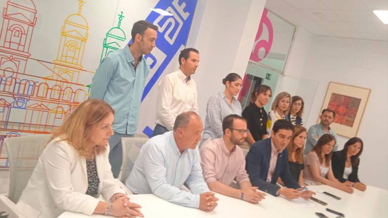 Marino Aguilera reparte las áreas de Gobierno entre los catorce ediles de Alcalá Marino Aguilera reparte las áreas de Gobierno entre los catorce ediles de Alcalá