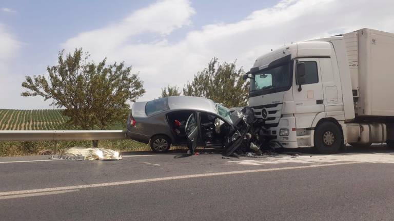Una fallecida y una herida grave en el accidente de Alcalá la Real Una fallecida y una herida grave en el accidente de Alcalá la Real
