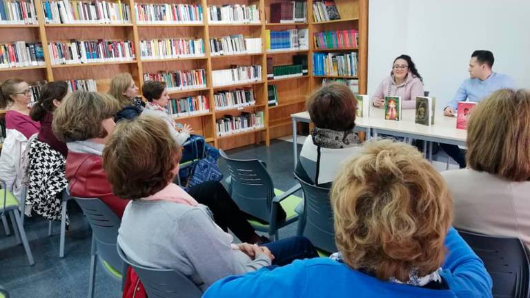“Autores en las aulas” viaja por la comarca “Autores en las aulas” viaja por la comarca