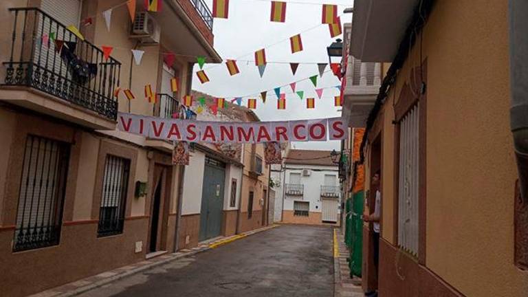 Fe garcileña desde los balcones