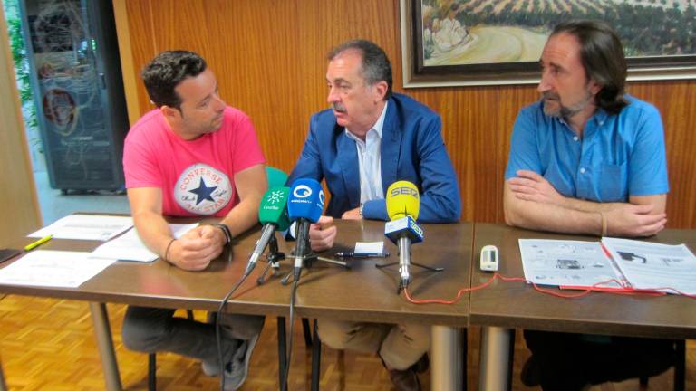 Sindicatos y constructores piden que se respete la jornada intensiva Sindicatos y constructores piden que se respete la jornada intensiva