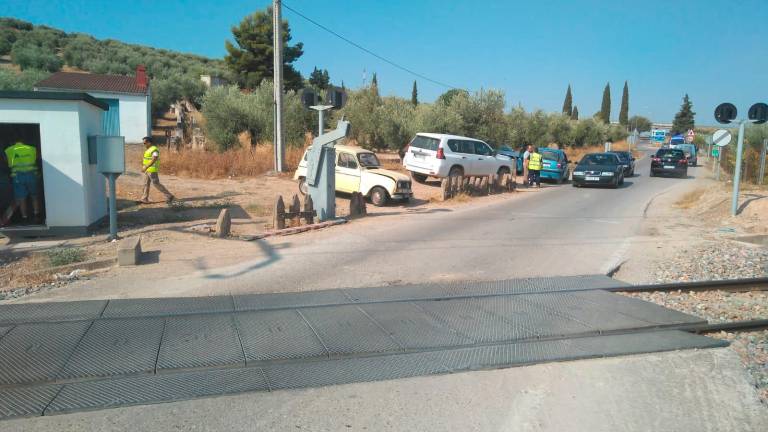 Un tren se retrasa una hora tras un arrollamiento Un tren se retrasa una hora tras un arrollamiento