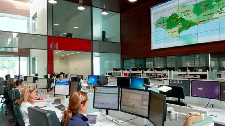 Seis heridos al colisionar dos turismos en la A-4 a su paso por Carboneros Seis heridos al colisionar dos turismos en la A-4 a su paso por Carboneros