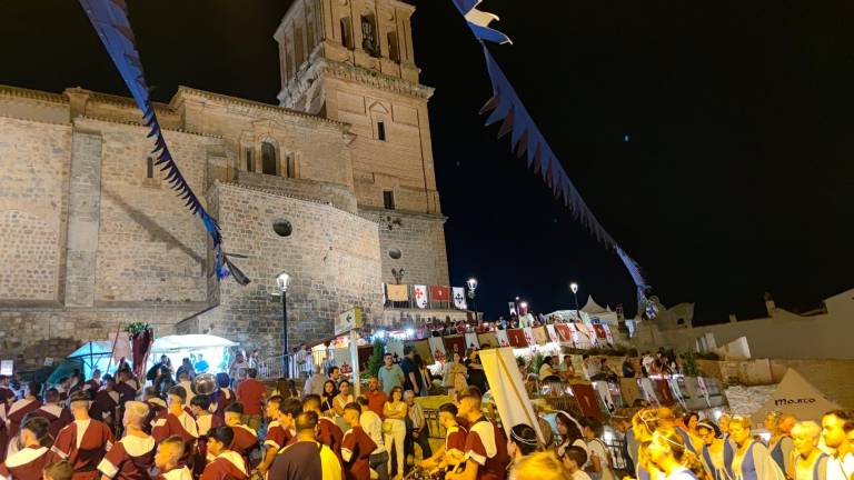 Las Fiestas Calatravas no serían lo que son sin la implicación del pueblo alcaudetense, que participa activamente durante todo el fin de semana. / Archivo Diario JAÉN. 