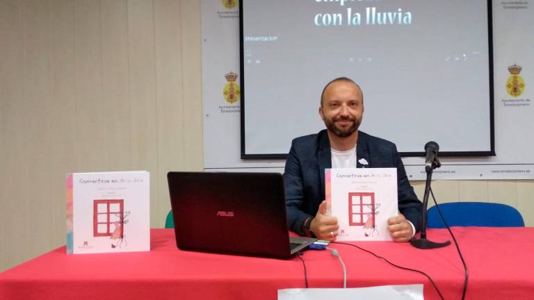 Adolfo Horno presenta su nuevo libro Adolfo Horno presenta su nuevo libro
