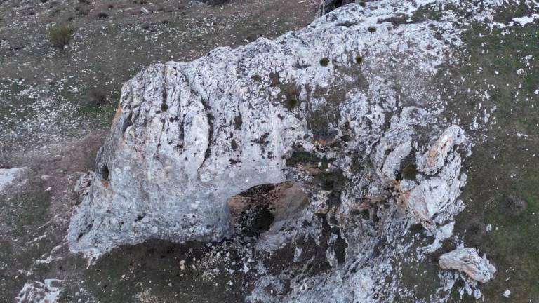Propuesta de fin de semana: Loma Gérica y su piedra horadada Propuesta de fin de semana: Loma Gérica y su piedra horadada