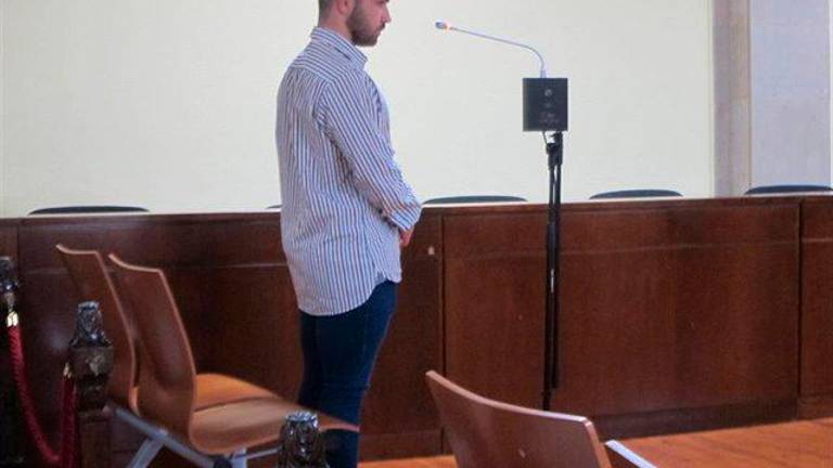 Cuatro años de prisión por el abuso sexual en la feria Cuatro años de prisión por el abuso sexual en la feria