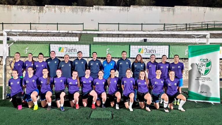 Apuesta por el fútbol femenino Apuesta por el fútbol femenino