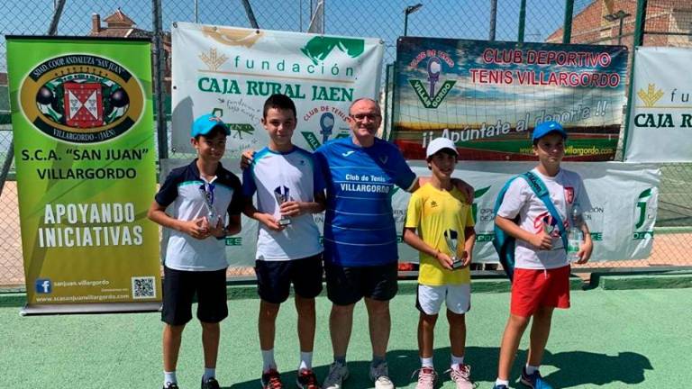 El futuro del tenis jiennense El futuro del tenis jiennense