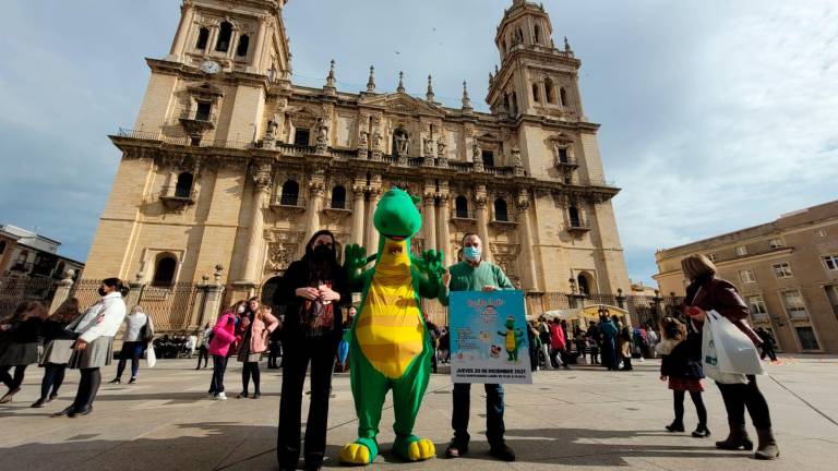 El Ayuntamiento organiza un “Peque Cotillón” en la plaza de Santa María para despedir 2021 El Ayuntamiento organiza un “Peque Cotillón” en la plaza de Santa María para despedir 2021