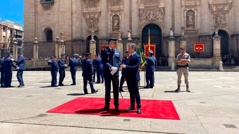 Un desfile histórico del Ejército del Aire para conmemorar los 1.200 años de capitalidad de Jaén Un desfile histórico del Ejército del Aire para conmemorar los 1.200 años de capitalidad de Jaén