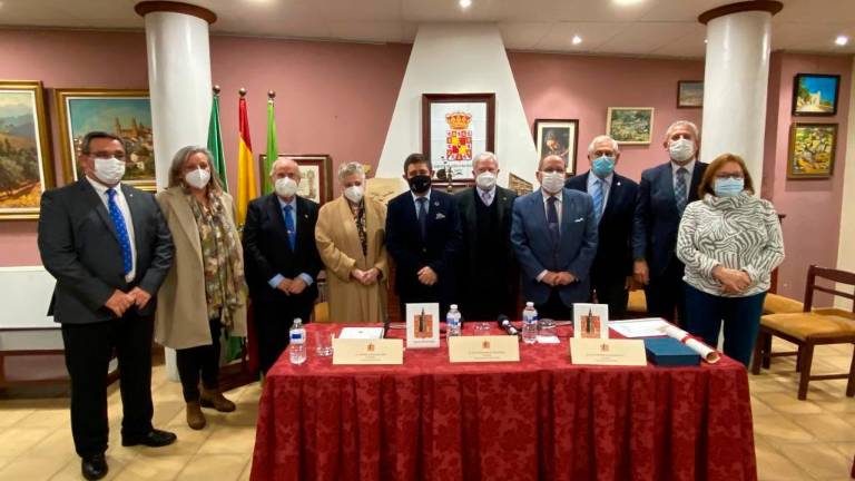 Reyes ensalza el trabajo de la Casa de Jaén en Sevilla para visibilizar la riqueza de la provincia Reyes ensalza el trabajo de la Casa de Jaén en Sevilla para visibilizar la riqueza de la provincia