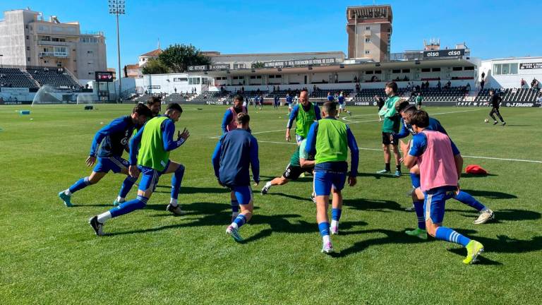 El Ceuta arrolla a un Linares Deportivo en depresión (4-0)