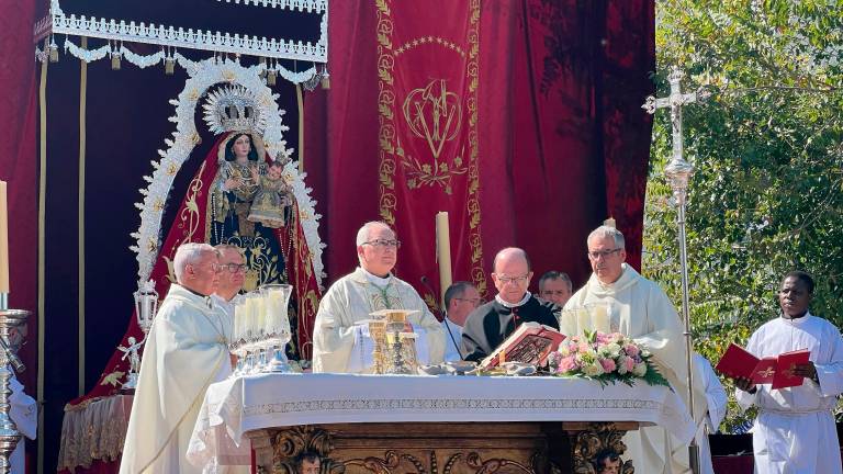 Jaén completa la primera mitad de la Magna con los traslados y la misa de campaña Jaén completa la primera mitad de la Magna con los traslados y la misa de campaña