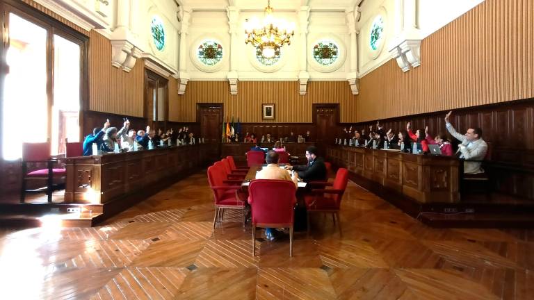 La Diputación aprueba en pleno 16,1 millones para el Plan Provincial de Cooperación La Diputación aprueba en pleno 16,1 millones para el Plan Provincial de Cooperación