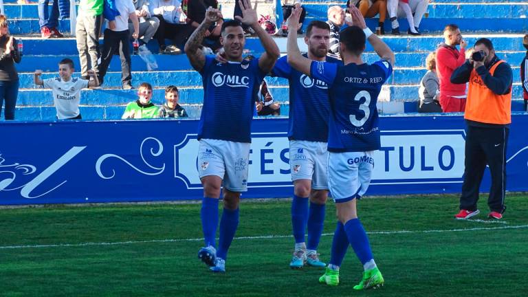 Chendo renueva con el Linares Deportivo hasta junio de 2022