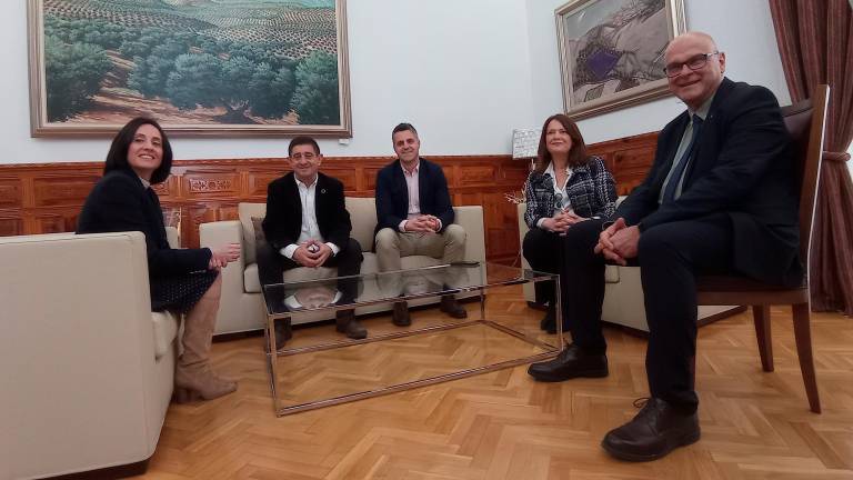 El Ministerio de Industria se interesa por el potencial de las empresas jiennenses El Ministerio de Industria se interesa por el potencial de las empresas jiennenses