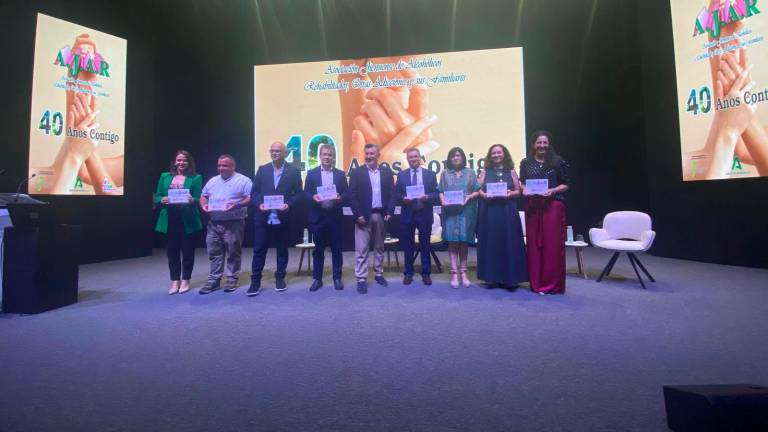 El colectivo jiennense AJAR celebra cuarenta años de ayuda a la rehabilitación del alcoholismo El colectivo jiennense AJAR celebra cuarenta años de ayuda a la rehabilitación del alcoholismo