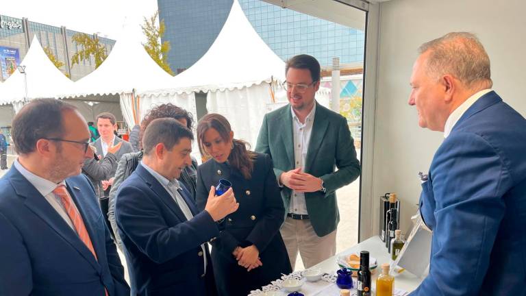 La Fiesta del Primer Aceite ensalza la provincia en Sabadell La Fiesta del Primer Aceite ensalza la provincia en Sabadell